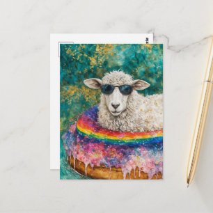 Niedliches Schaf auf einer Floßfahrt Postkarte