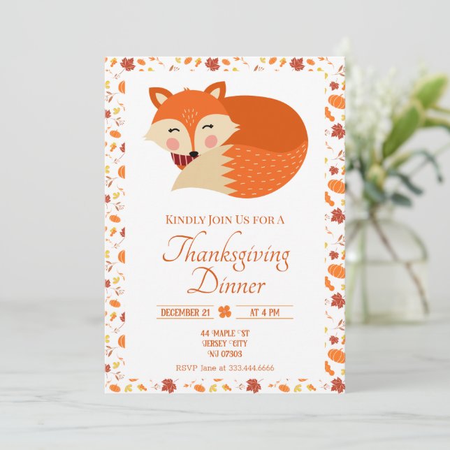 Niedliches Schlaffox Erntedank Dinner Einladung (Stehend Vorderseite)