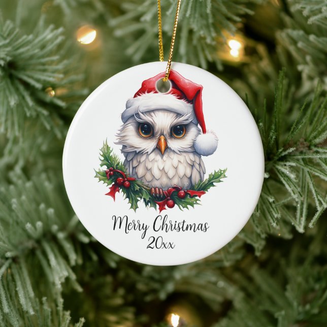 Niedliches Schneeauscheln in Weihnachtsmannmütze Keramik Ornament (Baum)