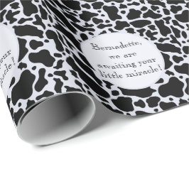 Niedliches Schwarz auf blauem Cowhide-Print-Farm T Geschenkpapier