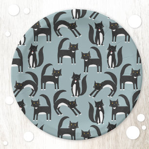 Niedliches Schwarz-Weiß-Tuxedo-Katzenmuster Pappteller
