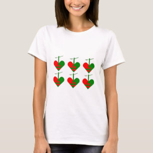 Niedliches skandinavisches Weihnachtsherz-Muster T-Shirt