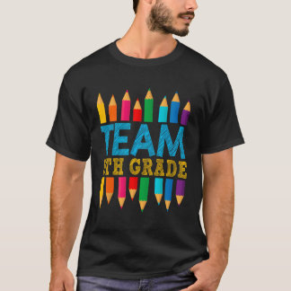 Niedliches Team 5. Klasse Lehrer Kinder zurück in T-Shirt