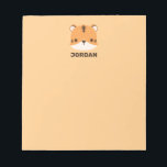 Niedliches Tiger mit Personalisiertem Namen Notizblock<br><div class="desc">Ein niedliches Design,  das Ihren Tag aufhellt. Dieses Design bietet eine niedliche Tiger Cartoon-Abbildung mit personalisiertem Namen in braun modernen Sans Serif Schriftart Stil auf pastellorange Hintergrund. Perfekt zurück zu den Schulgeschenken für Kinder.</div>