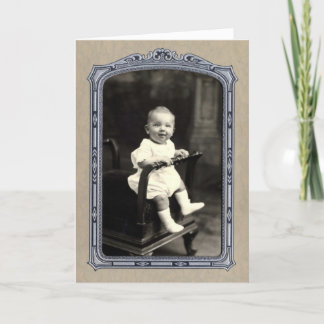 Niedliches unbekanntes Baby Foed Foto Karte