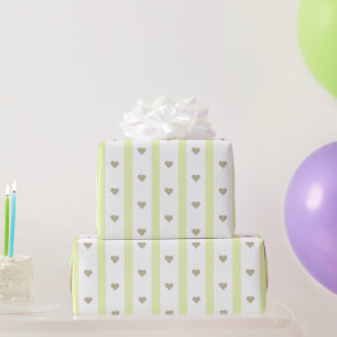 Niedliches und trendiges Herz und Streifen Pastell Geschenkpapier