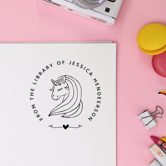 Niedliches Unicorn Heart Individuelle Name Library Gummistempel (Von Creator hochgeladen)