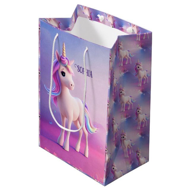 Niedliches weißes Einhorn mit rosa und blauem Mane Mittlere Geschenktüte (Vorderseite Schrägansicht)