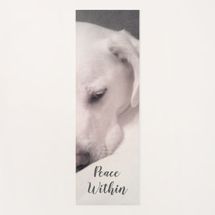 Niedliches weißes Labrador Mix Hund Grau Yoga Mat Yogamatte