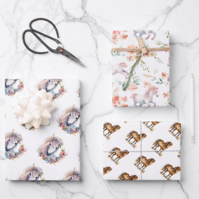 Niedliches Whimsical Horse Pony Floral Wasserfarbe Geschenkpapier Set (Vorderseite)