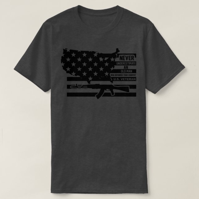 NIEMALS EINEN ALTEN MANN UNTERSCHÄTZEN, DER IHREN  T-Shirt (Design vorne)