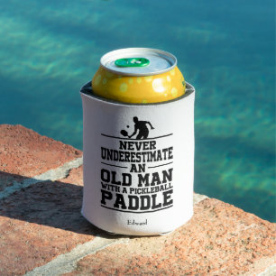 Niemals unterschätzen Old Man Funny White Pickleba Dosenkühler