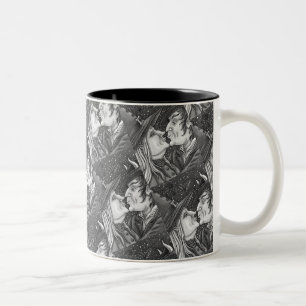 NIEMALS ZU ALT FÜR ROMANTIK, HEXE & KRIEGSLOCK IN ZWEIFARBIGE TASSE