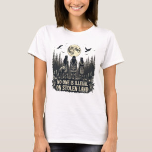 Niemand ist illegal in der amerikanischen Ureinwoh T-Shirt