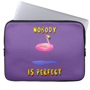 Niemand ist perfekt - Flamingo mit Schwimmring Laptopschutzhülle