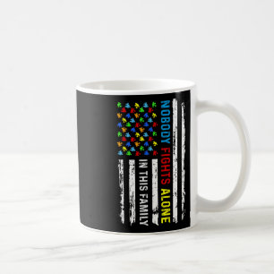 Niemand kämpft allein amerikanisches Flag Puzzle A Kaffeetasse