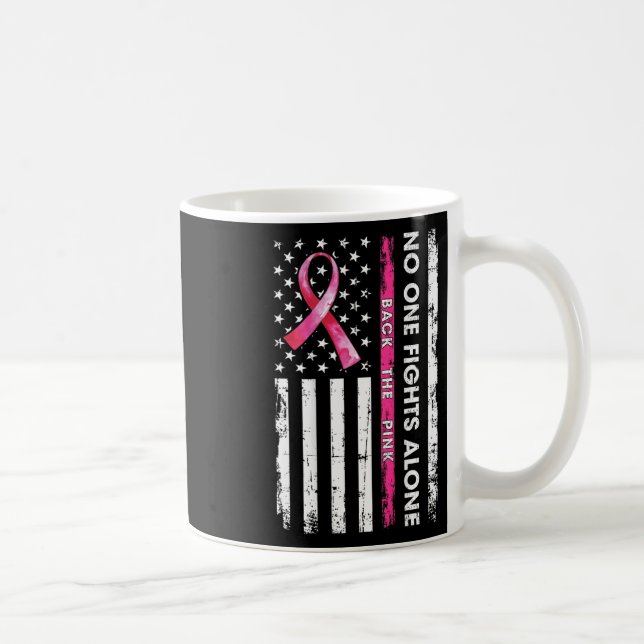 Niemand kämpft allein mit dem rosa Ribb gegen Brus Kaffeetasse (Rechts)