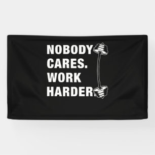 Niemand kümmert sich darum, härter am Funny Gym  Banner