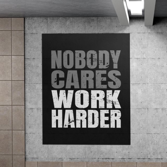 Niemand kümmert sich darum, härter motiviert zu ar poster (Stay motivated daily with our "Working Hard" poster—fuel your drive and push toward success!)