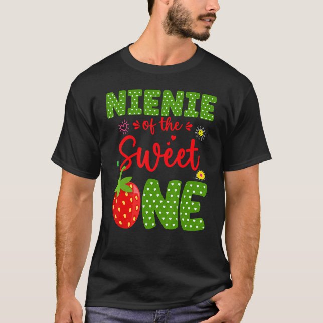 Nienie of the Birthday One Strawberry 1st Frucht B T-Shirt (Vorderseite)
