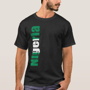 Nigeria mit Flaggenfarben auf der Seite T-Shirt