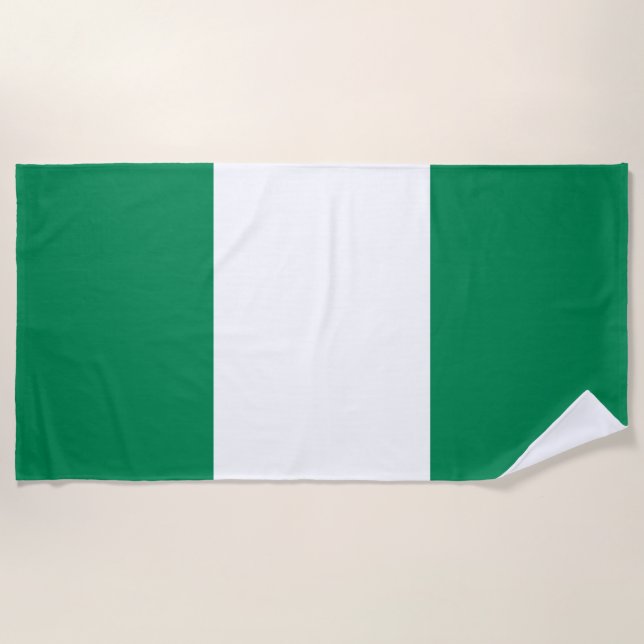 Nigerian Flag Strandtuch (Vorderseite)