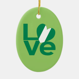 Nigerianische grüne LOVE-Herzflagge Keramikornament