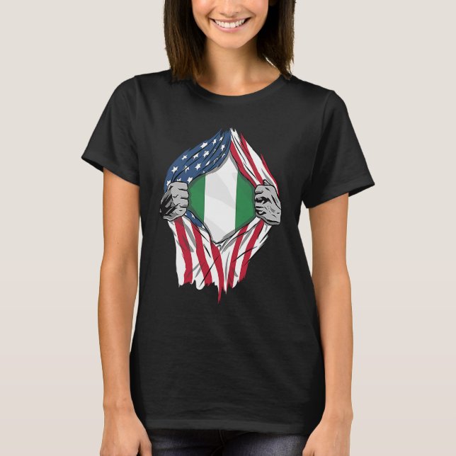 nigerianisches Blut im nigerianischen Innern T-Shirt (Vorderseite)