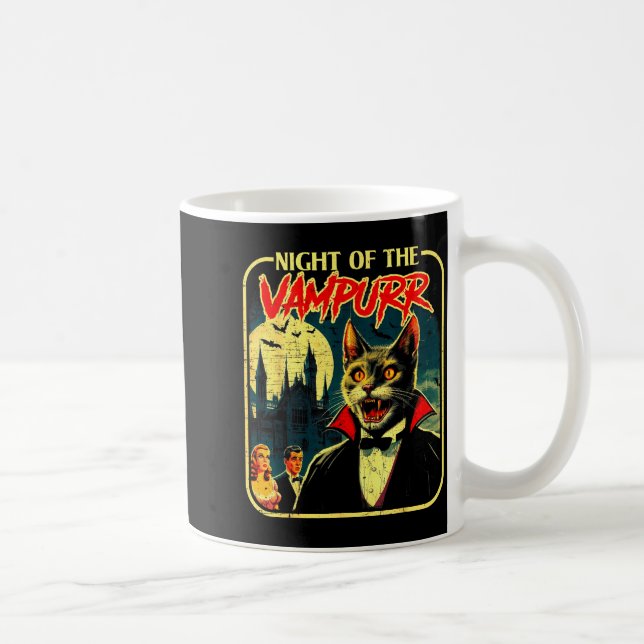 Night Of The Vampurr Funny Cat Halloween  Kaffeetasse (Rechts)