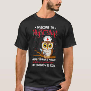 Night Shift Nurse Owls Nursing RN LPN CNA Frauen T-Shirt