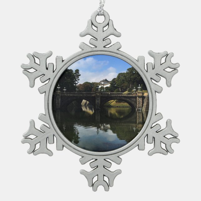 Nijubashi Bridge, Tokyo Imperial Palace #1 Schneeflocken Zinn-Ornament (Vorderseite)