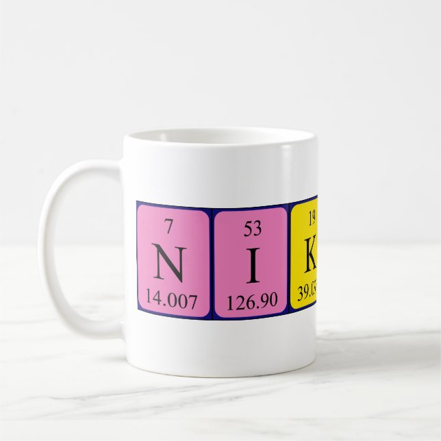 Nikolina nom de table périodique mug (Gauche)
