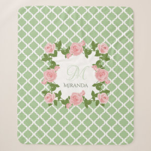 Nile Green Quatrefoil Pink Rose Monogramm Mit Name Sherpadecke