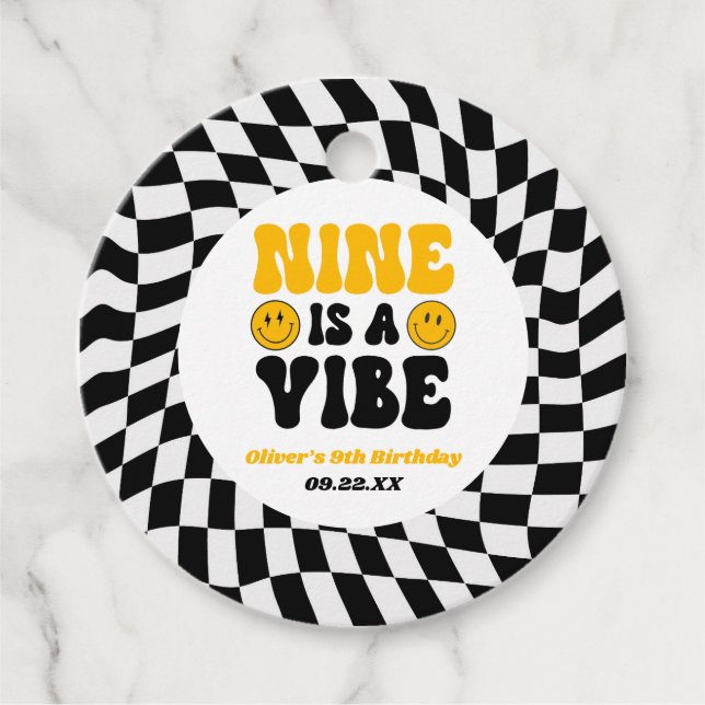 Nine Is A Vibe Retro Ninth 9th Birthday Party Geschenkanhänger (Vorderseite)