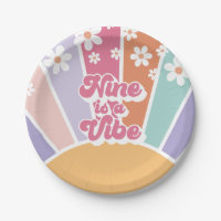 Nine ist eine Vibe Retro Sunshine Rainbow Daisy