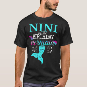 Nini von der Geburtstagsmädchenfamilie T-Shirt