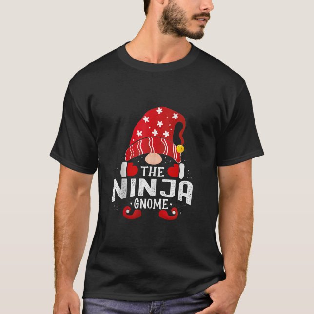 Ninja Gnome Matching Christmas PJS For Family Tank (Vorderseite)