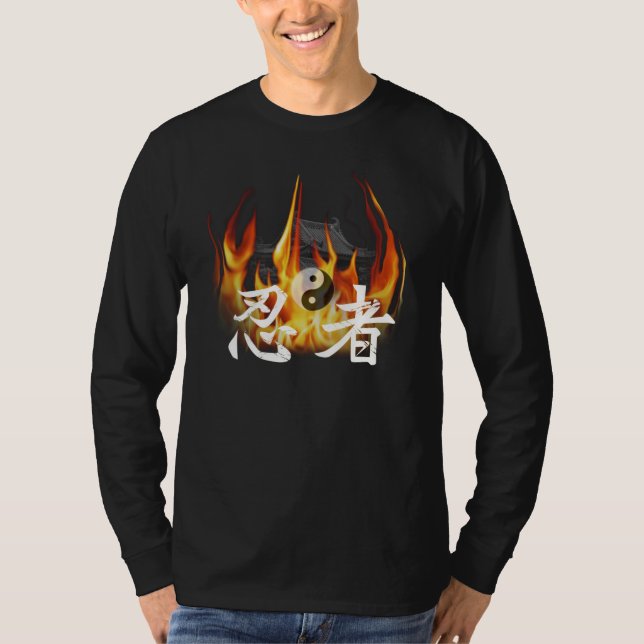 Ninja im Feuer T-Shirt (Vorderseite)