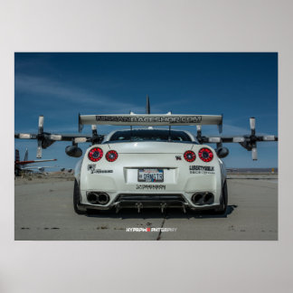 Nissan GT-R35 LibertyWalk Widebody mit Flugzeug Poster
