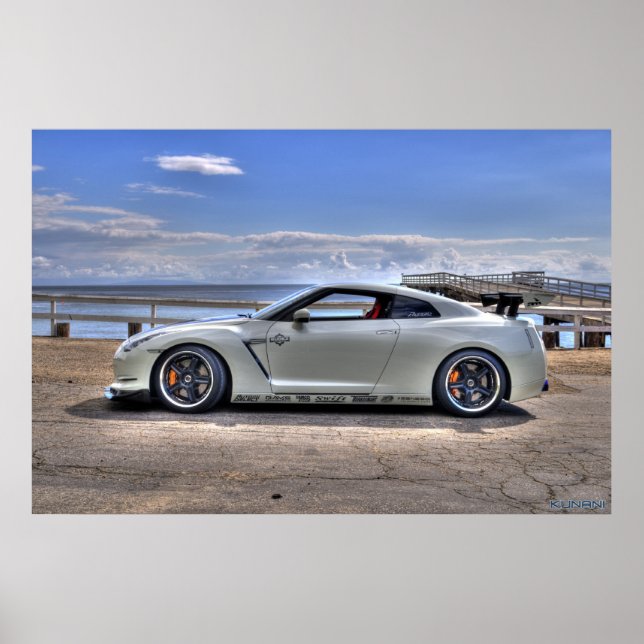 Nissan GT-R at Paradise Cove Poster (Vorne)