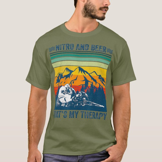 Nitro und Bier, dass meine Therapie Motorrad ziehe T-Shirt (Vorderseite)
