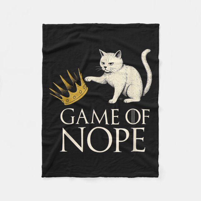 No Kings In America Funny Black Cat Kicking Crown  Fleecedecke (Vorderseite)