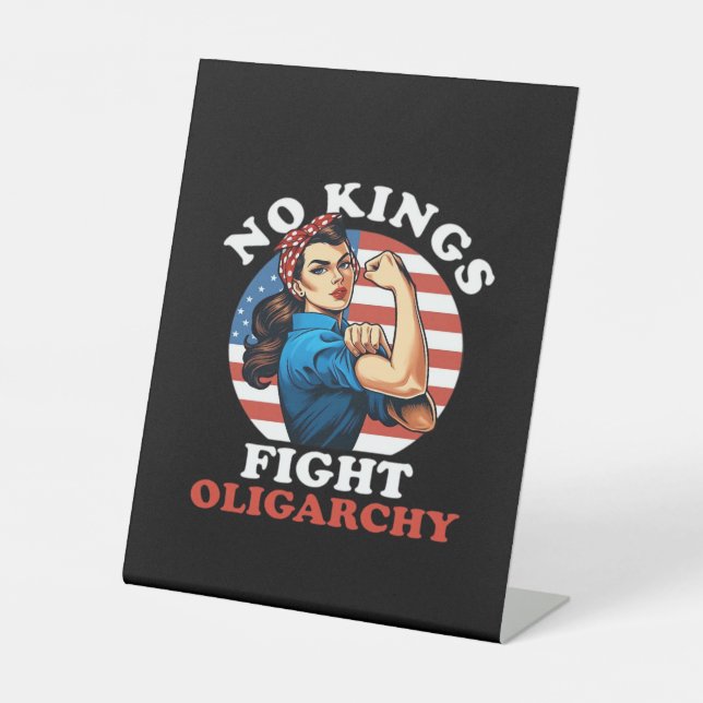No Kings Oligarchy Retro Classic Sockelschild (Vorderseite)