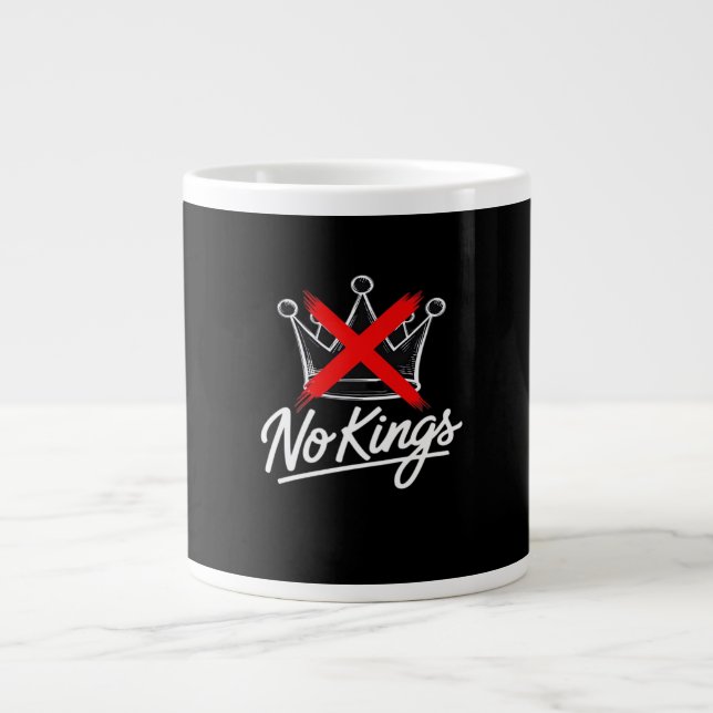 No Kings Simple Crown Artistic Design Jumbo-Tasse (Vorderseite)