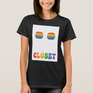 No One Should Live In A Closet Rainbow Pride Lgbtq T-Shirt