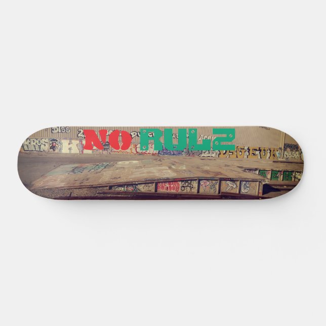 NO RULZ Skateboard (Horizontal)