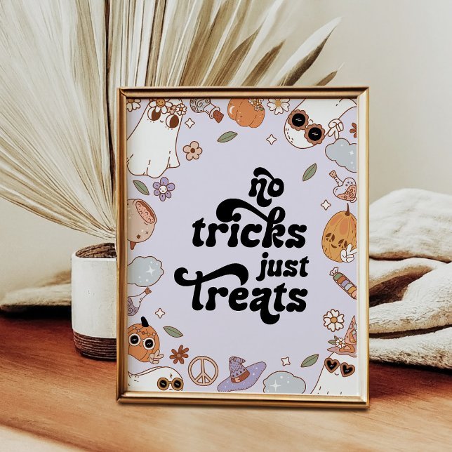 No Tricks Just Treats Ghost Halloween Birthday Poster (Von Creator hochgeladen)
