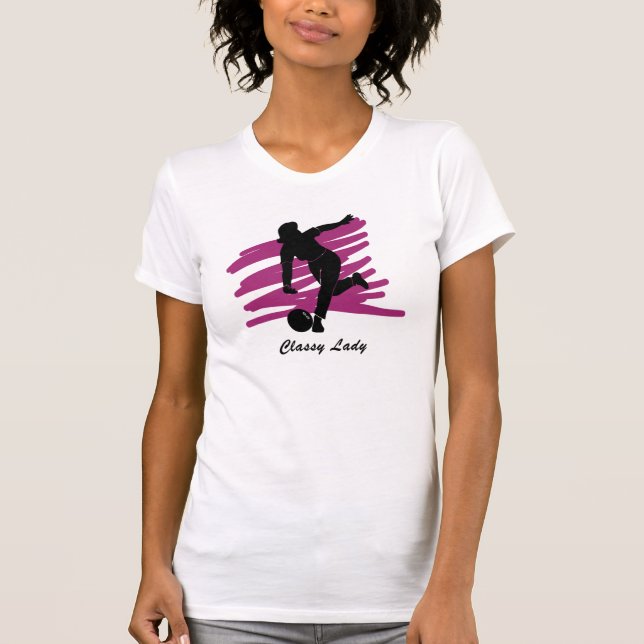 Noble Dame Bowler T-Shirt (Vorderseite)
