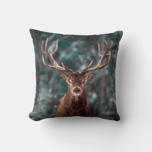 Noble deer male in winter snow forest. Artistic wi Kissen