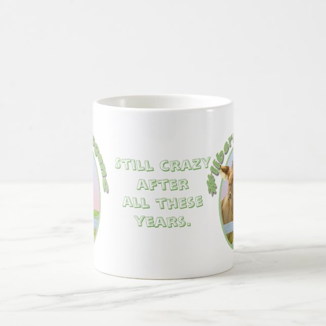 Noch verrückt nach all diesen Jahren Kaffeetasse (Mittel)